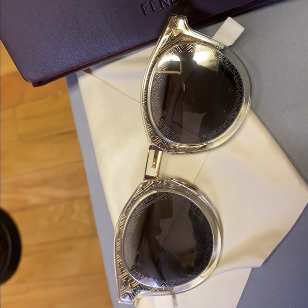 Meet your Posher, Tarik